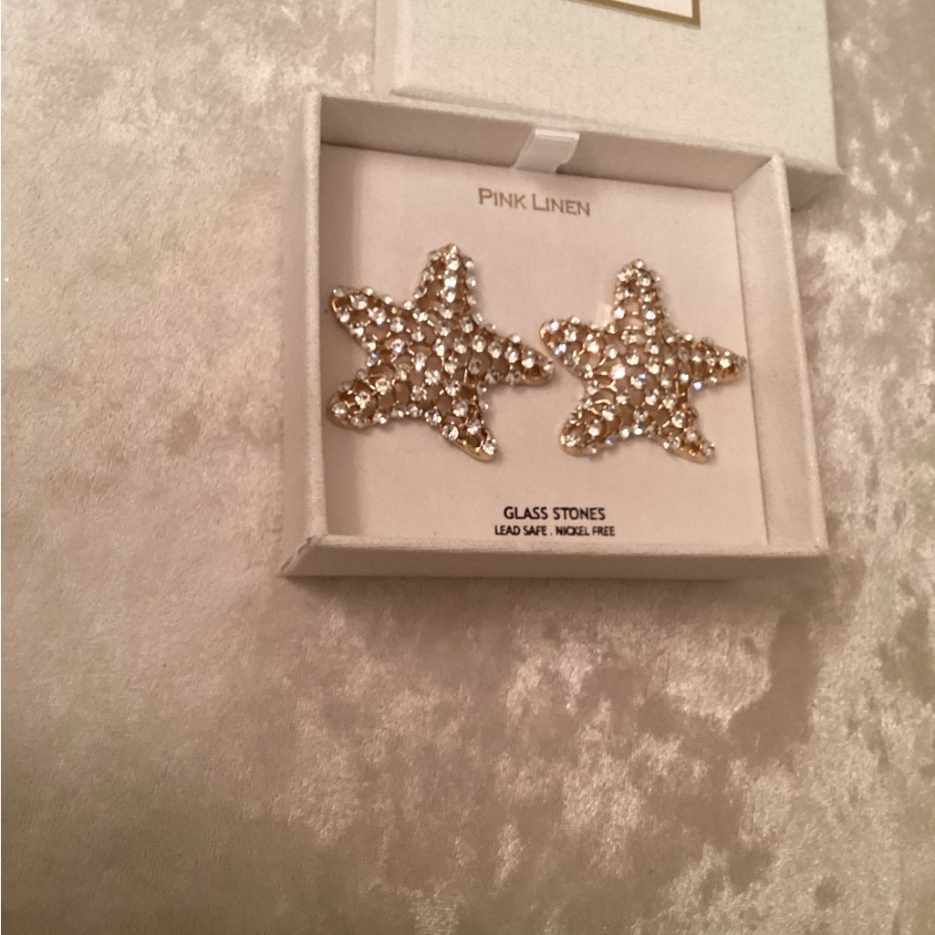 Gold Star Earrings